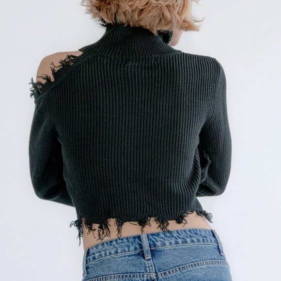 Chunky Knit Distressed Cropped Turtleneck with Cut-Out Black | Signature8 - Picture 2 of 4